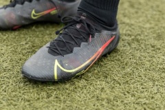 "MACHT UNSERE SCHUHE SAUBER"