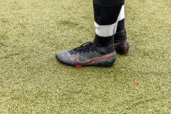 "MACHT UNSERE SCHUHE SAUBER"